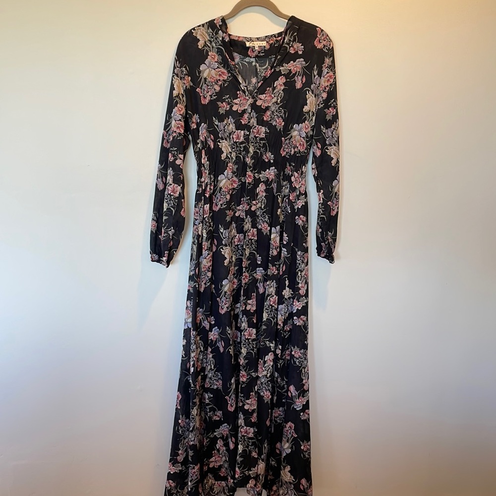 Local maxi dress- size S
